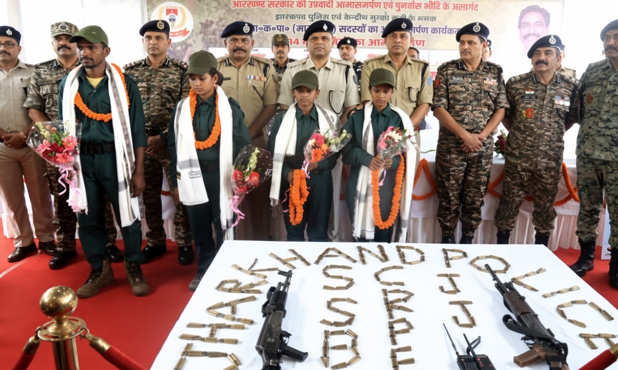 Four Maoists, Including Three Women, Surrender Near Odisha-Jharkhand Border